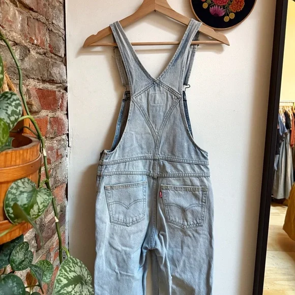Levi’s Overalls | Hand Embroidered | Slim Fit | Size 24 - Picture 4 of 10